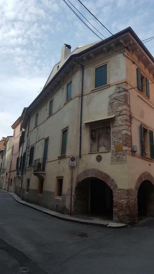 La Casa Sui Portici Apartamento Verona Exterior foto